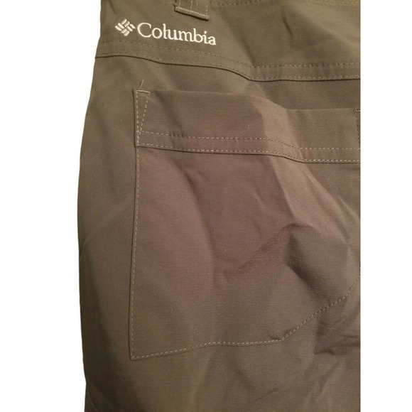 Columbia Mens Size 32W 10L Omni-Shade Sun Protection Shorts Gray Flat Front - Picture 6 of 6